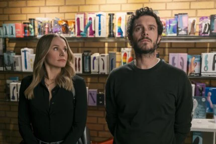 Kristen Bell and Adam Brody in Nobody Wants This