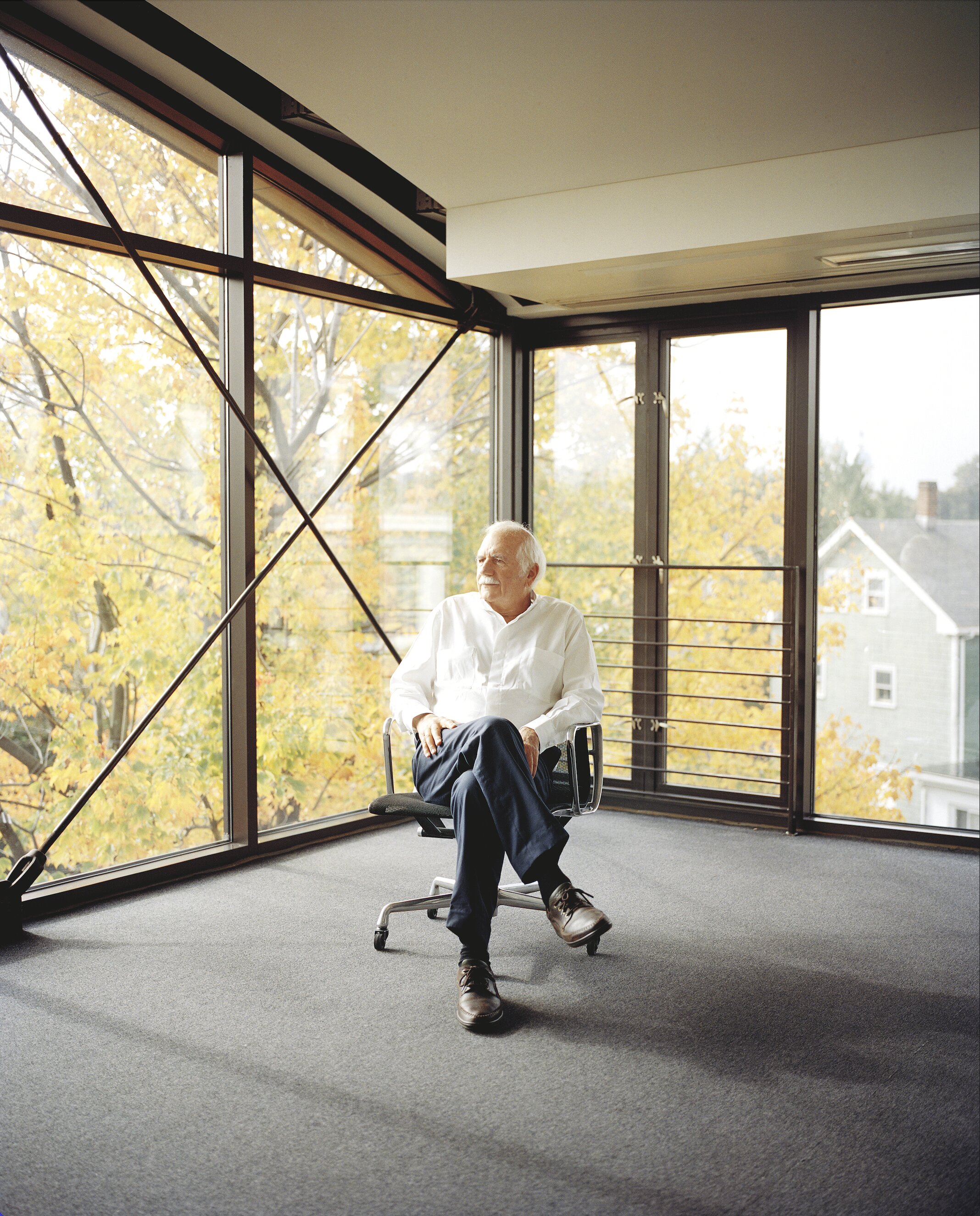 Moshe Safdie